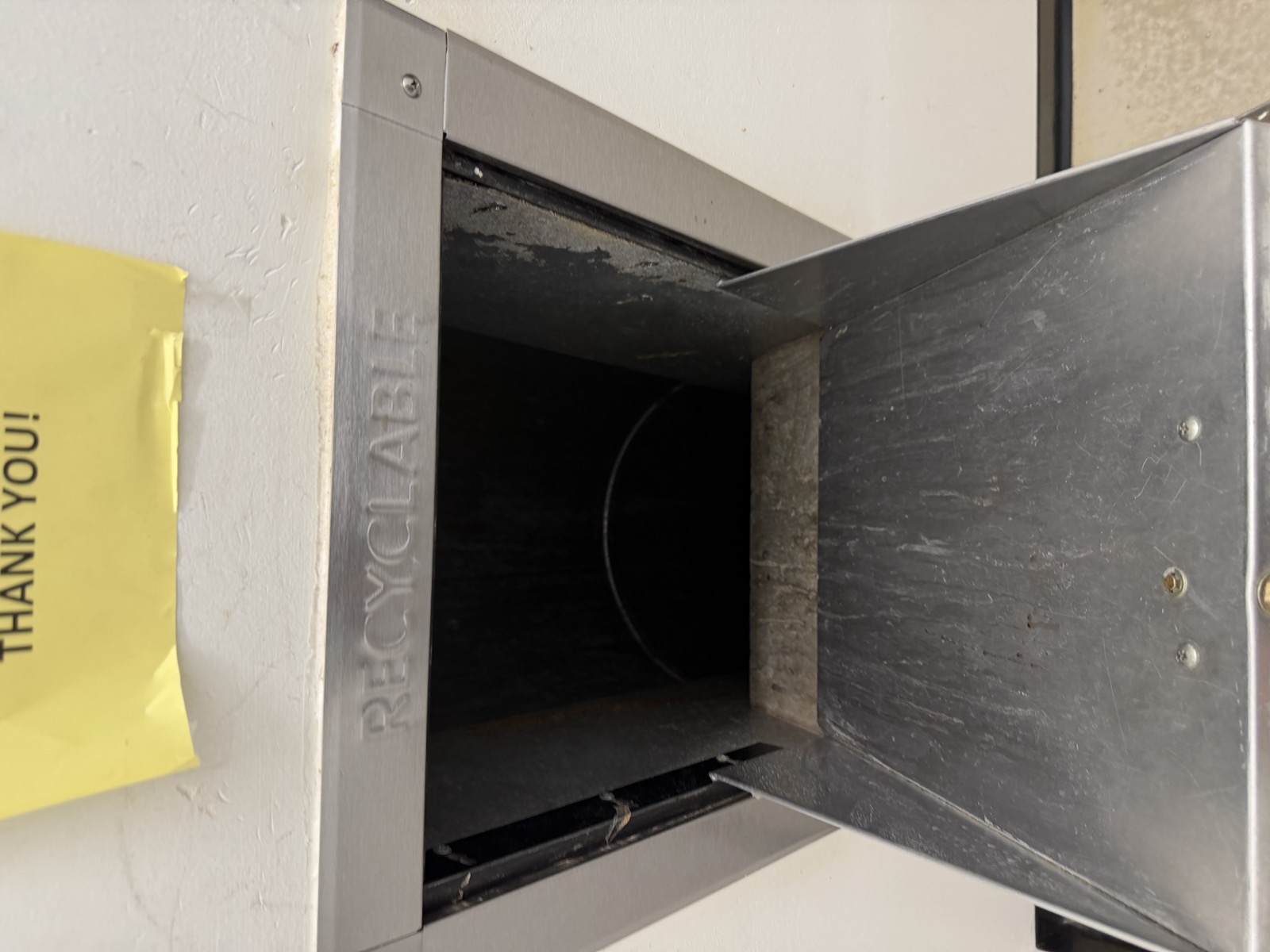 Floor 4 - Recycle Chute